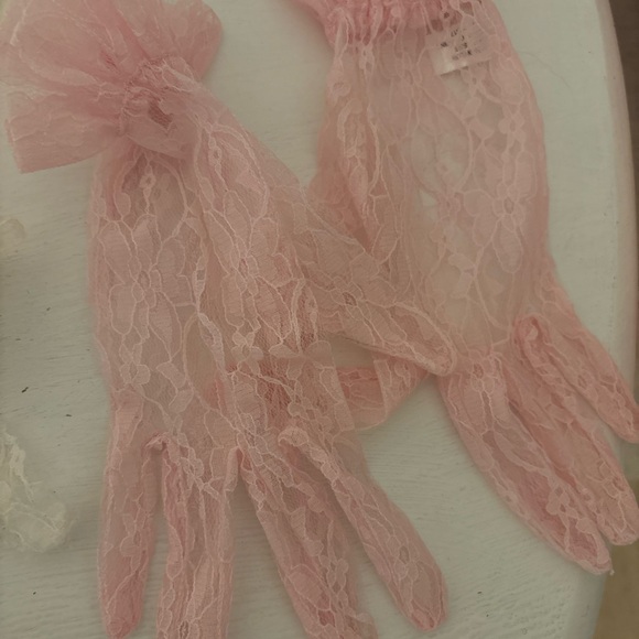 Vintage ladies dress gloves yellow white pink satin lace - Picture 5 of 6